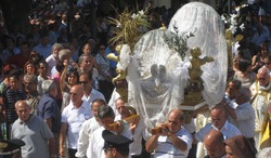 Processione in onore di Santa Maria Assunta (Guspini)