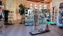 Centro di comunicazione e promozione del patrimonio culturale dedicato all'archeologo Giovanni Lilliu