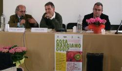 seminario conclusico "Cosa mangiamo oggi" tenutosi il 16 aprile scorso nei locali dell'ex Mattatoio, alla presenza del giornalista Carlo Conti